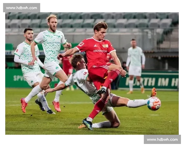 高清足球赛事直播APP下载指南畅享全球赛场精彩即时比分数据分析权威解说 - 副本 (209) - 副本 - 副本 - 副本 - 副本